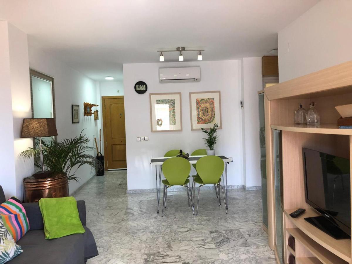 Апартаменты 44 Calle San Miguel Фуэнхирола Экстерьер фото
